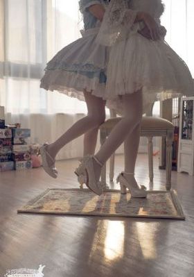 童话村_4K在线视频播放