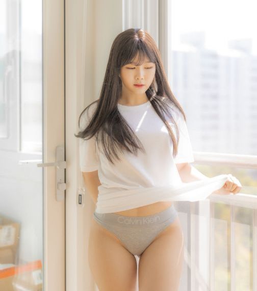楼上女孩_DVD在线手机播放