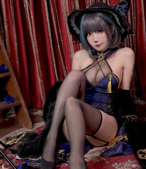 澳门黄不让_十万网红美女美酱
