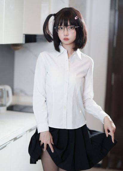 求黄网_720高清完整版播放