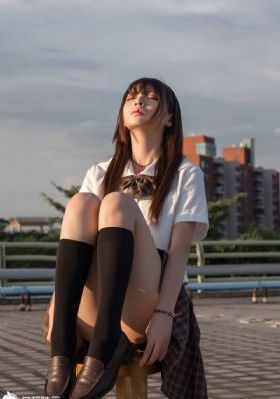 欲望歌手在线观看_720动漫免费观看