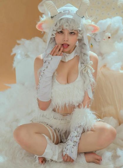 撕开她的乳罩慢慢捏捏视频_BD国语免费电视剧