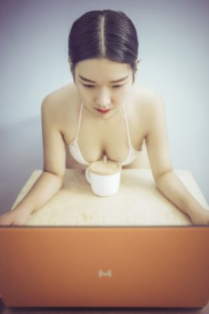 交换邻居女朋友_BD韩语BD在线观看
