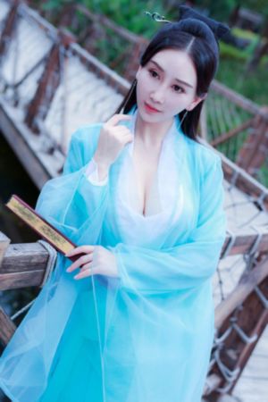 丰满的子在线观看_高清免费在线播放