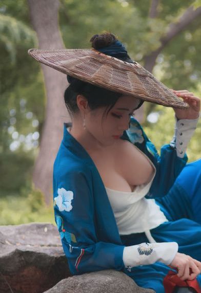 妈妈的漂亮朋友_DVD免费观看最新
