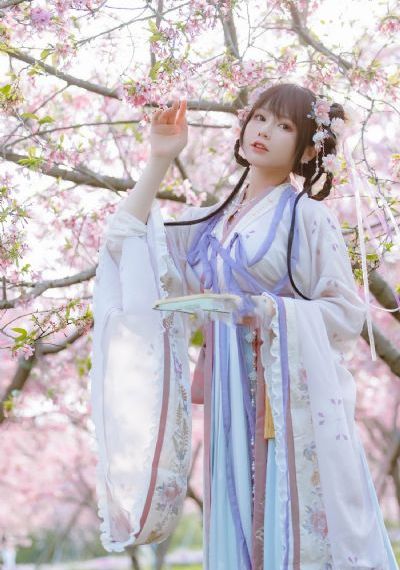 大胸媳妇电影_国产剧免费在线播放