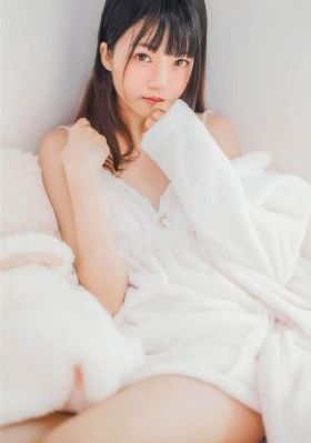 冰河剧集兄弟的女朋友_十万网红美女美酱