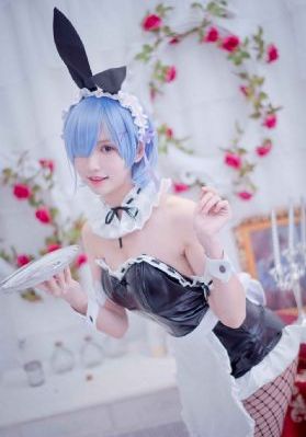 红色假期黑色婚礼免费观看_国产剧电影完整版